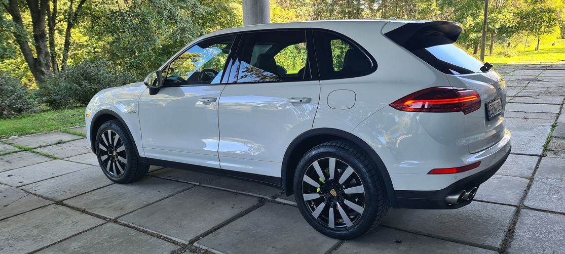 2016 Porsche Cayenne, Se Hybrid